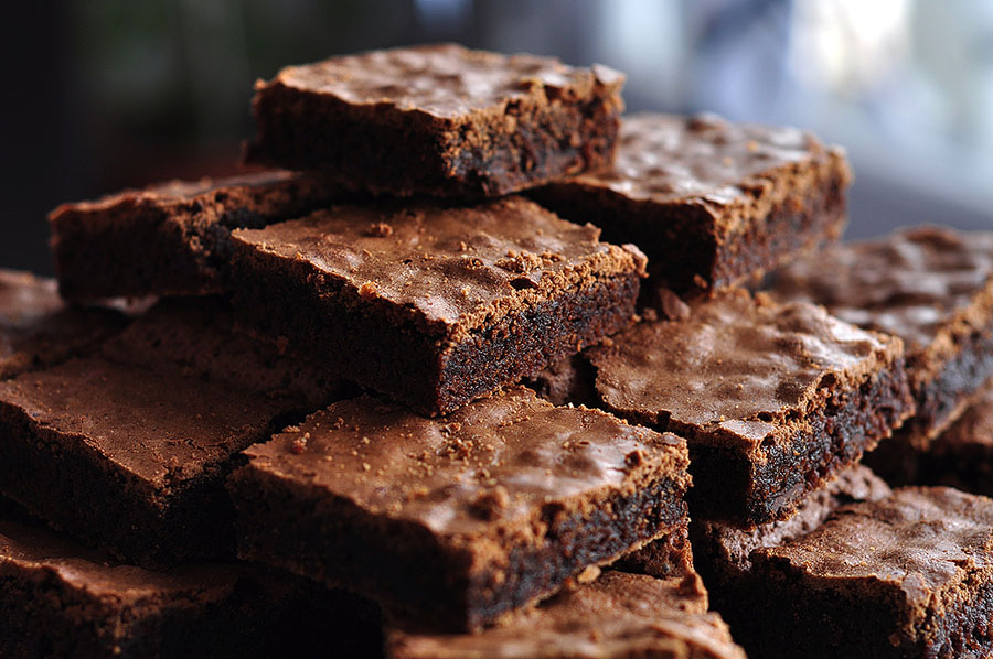 stack of brownie squares