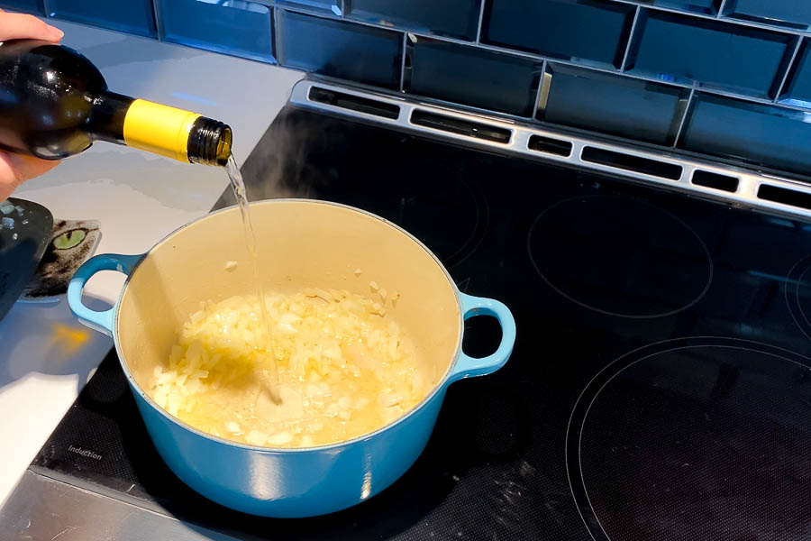 deglazing a pan with wine